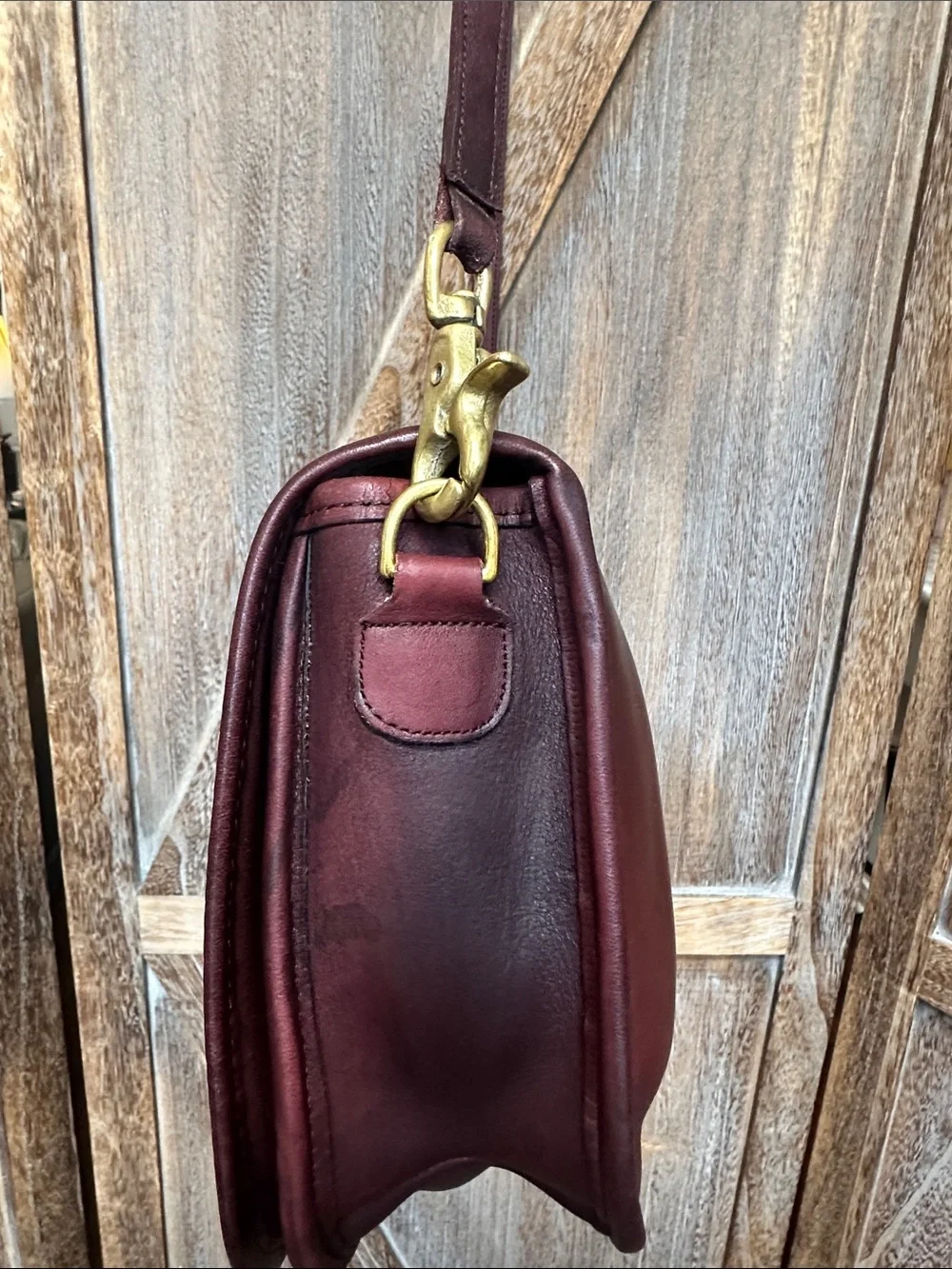 Coach RARE Vintage Oxblood Burgundy Leather Clutch Crossbody HARD TO FIND!! - Picture 4 of 16